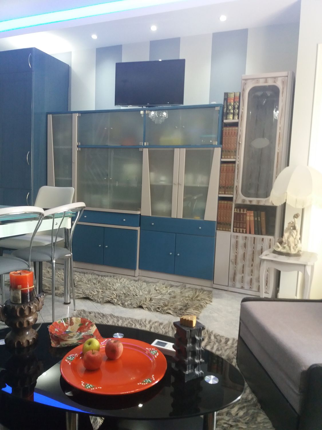 1002 BlueHouse 2026 45